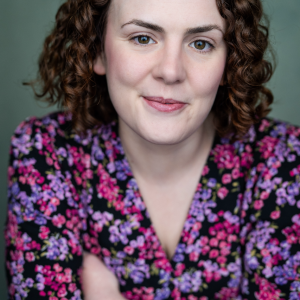 Headshot of Gwawr Loader